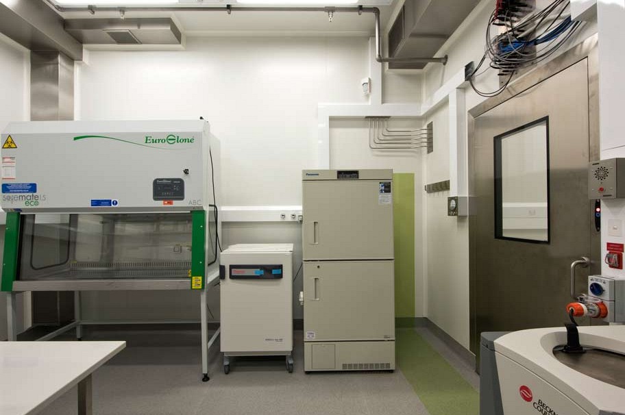 DSTO Mechanical Environmental chamber 018